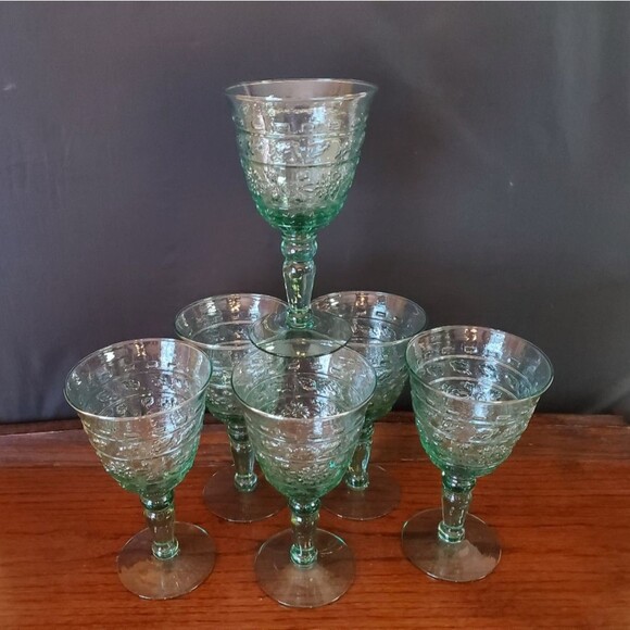 Mikasa Tender Leaves 12 oz Water Goblets 7.25" Green - Picture 3 of 8